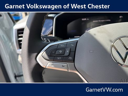 New 2026 Volkswagen Taos SE AWD/4WD image 33