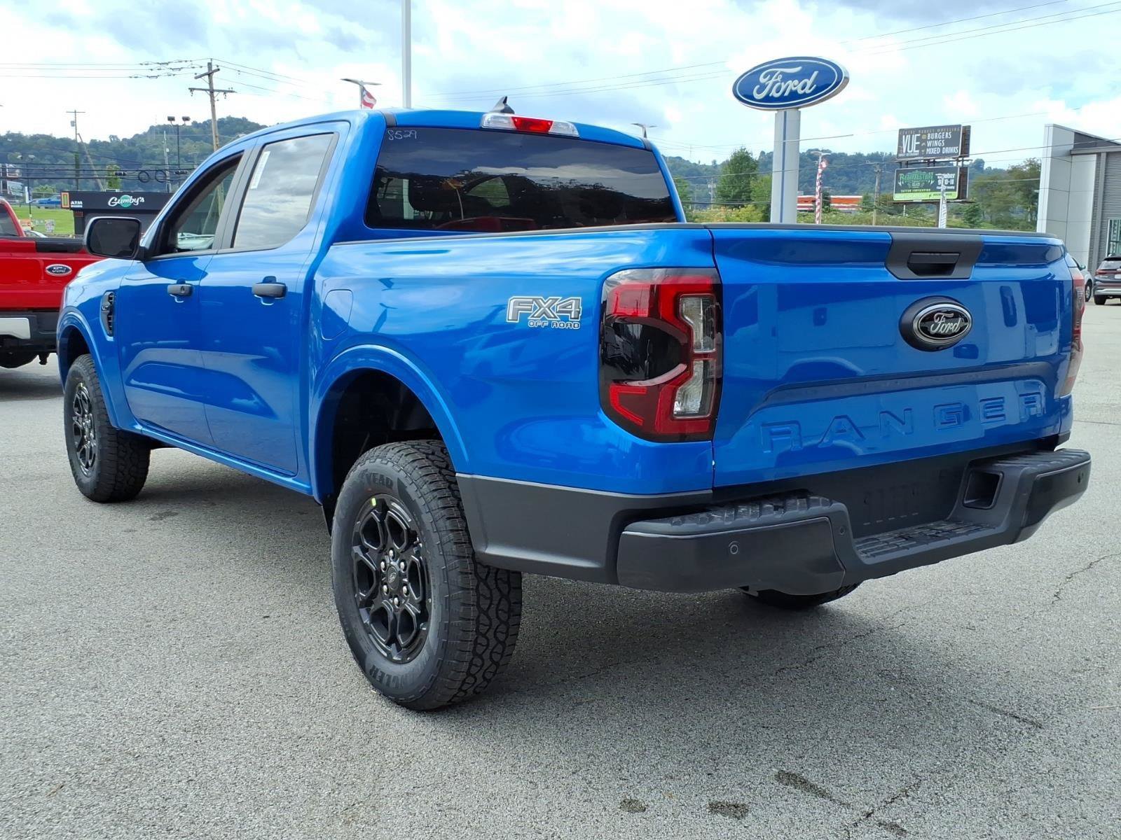 New 2026 Ford Ranger XLT w/ FX4 Off-Road Package AWD/4WD image 3