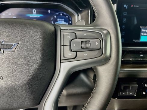 Used 2023 Chevrolet Silverado 1500 RST w/ Z71 Off-Road Package AWD/4WD image 17