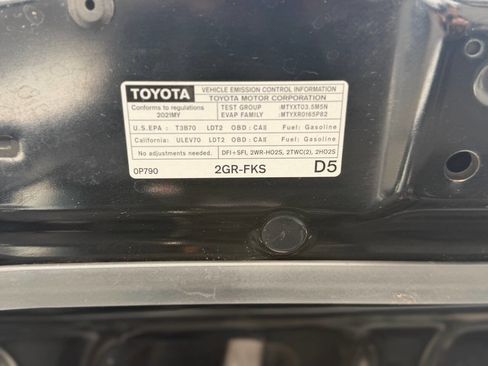 Used 2021 Toyota Tacoma TRD Sport w/ Technology Package image 77