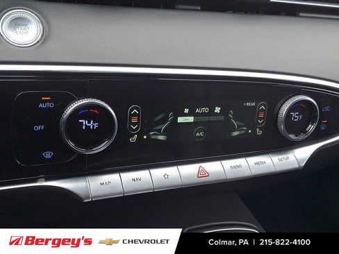 Used 2025 Genesis GV70 2.5T image 18