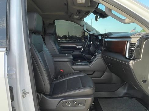 Used 2024 GMC Sierra 2500 Denali w/ Denali Reserve Package AWD/4WD image 41