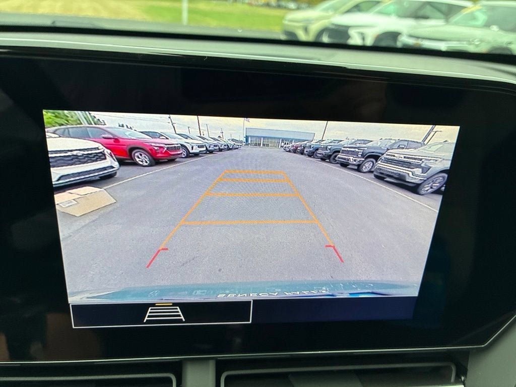 New 2026 Chevrolet Trax LS FWD image 9