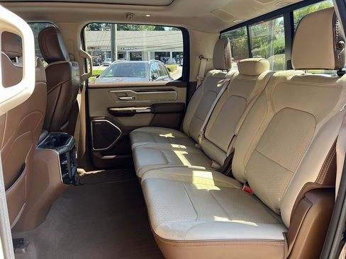 Used 2019 RAM 1500 Laramie image 28