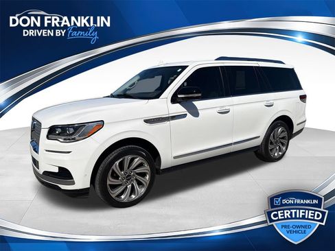 Used 2023 Lincoln Navigator Reserve AWD/4WD image 1