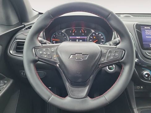 Used 2023 Chevrolet Equinox RS w/ RS Leather Package image 17