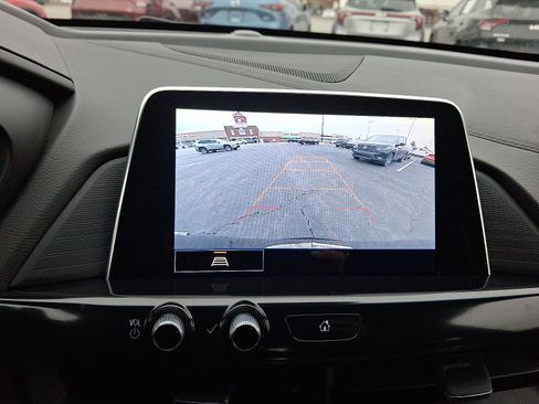 Used 2025 Cadillac CT4 Luxury image 17