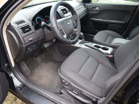 Used 2010 Ford Fusion SE image 23