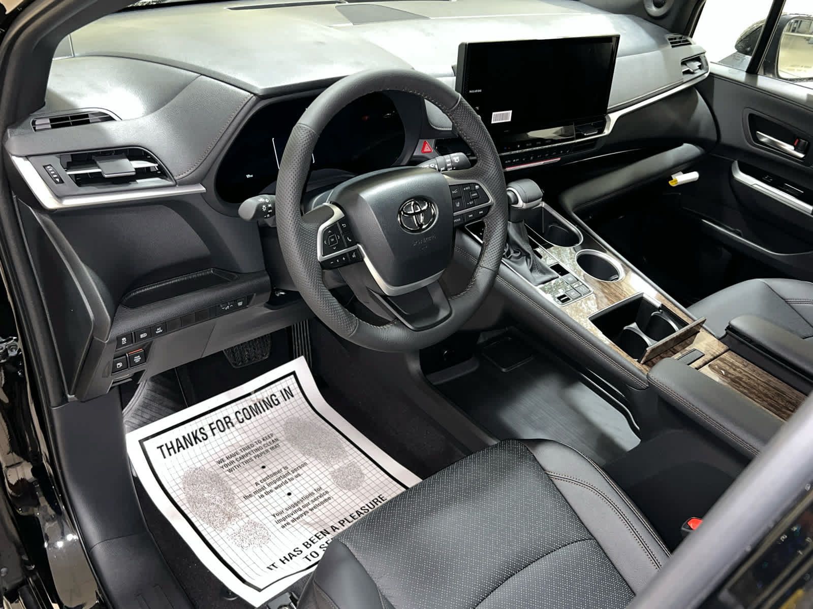 New 2026 Toyota Sienna Limited AWD/4WD image 14