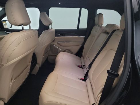 Used 2023 Jeep Grand Cherokee 4WD 4xe image 18