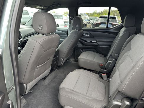 Used 2023 Chevrolet Traverse LT AWD/4WD image 15