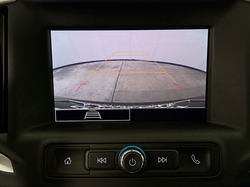 Used 2023 GMC Terrain SLE FWD image 15