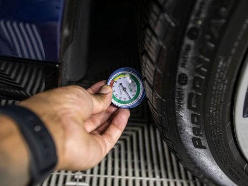 Used 2024 BMW 530i w/ M Sport Package image 49