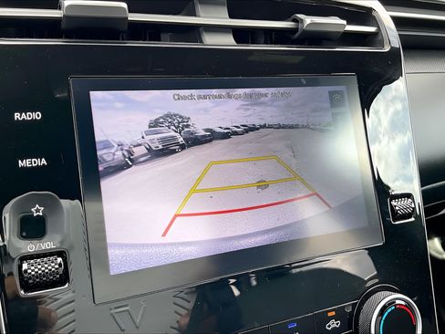 Used 2022 Hyundai Santa Cruz SEL w/ Cargo Package FWD image 13