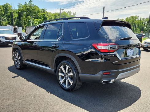 Used 2023 Honda Pilot Elite image 4