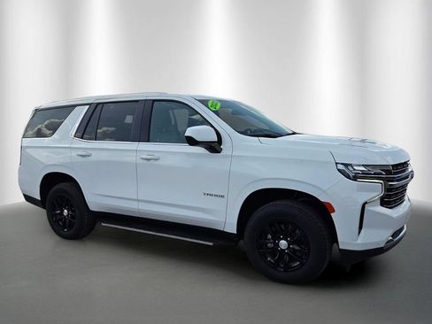 Used 2023 Chevrolet Tahoe LT RWD image 2