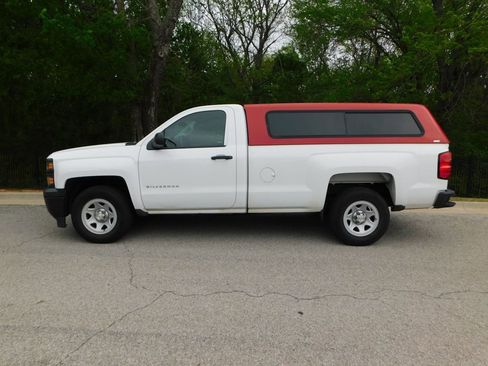 Used 2014 Chevrolet Silverado 1500 W/T w/ Trailering Package image 2