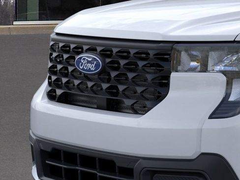 New 2025 Ford Maverick XLT w/ Equipment Group 301A image 18