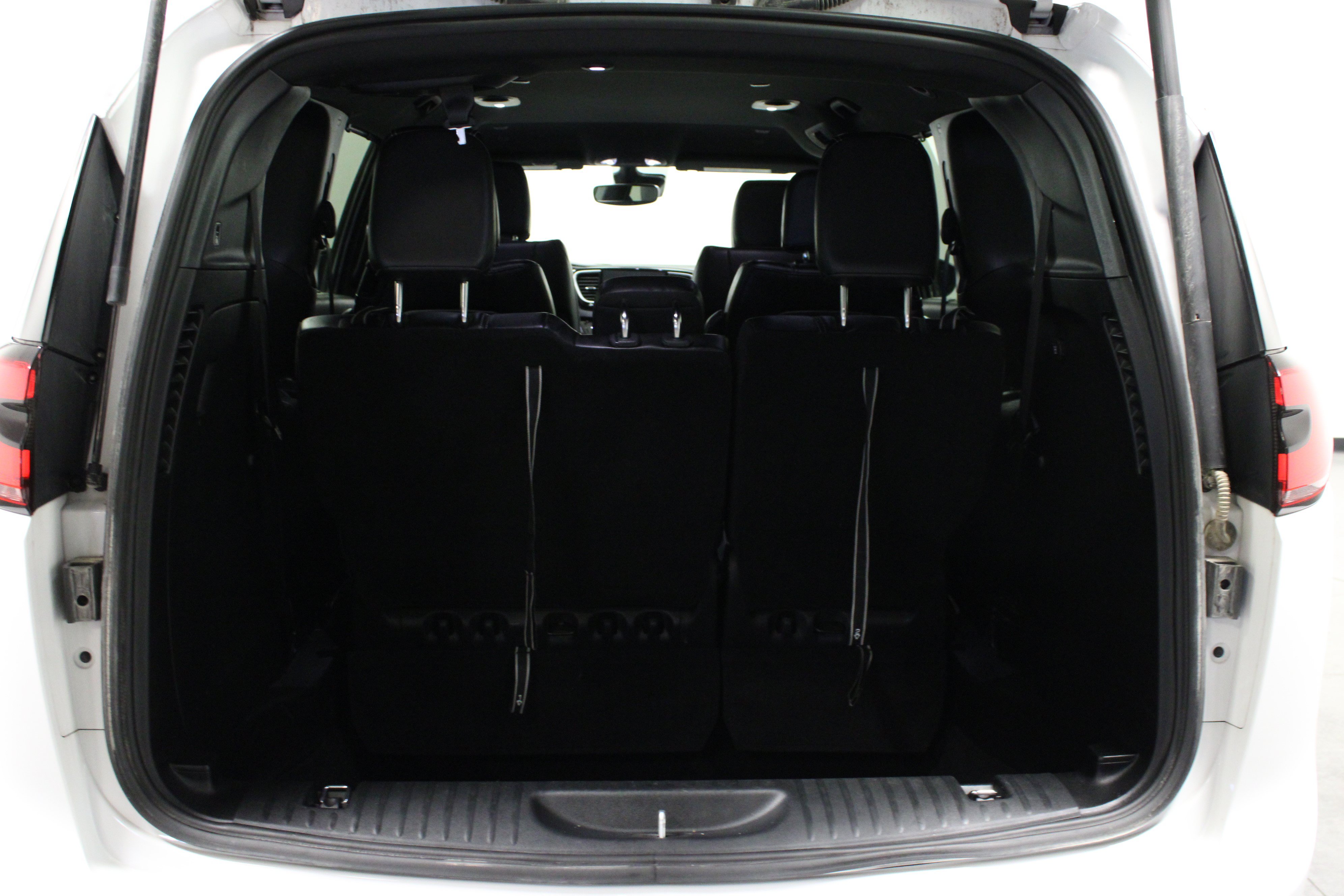 Used 2025 Chrysler Pacifica Select FWD image 15