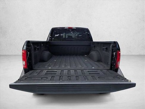 Used 2017 Ford F150 XLT w/ Equipment Group 302A Luxury RWD image 6