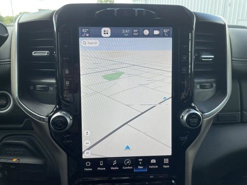 Certified 2024 RAM 2500 Laramie image 19