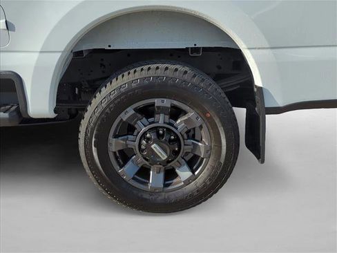 Certified 2024 Ford F250 Lariat w/ Lariat Ultimate Package image 29