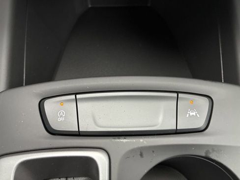 New 2026 Chevrolet Trax LS image 19