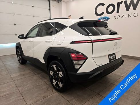 Used 2025 Hyundai Kona SEL AWD/4WD image 3