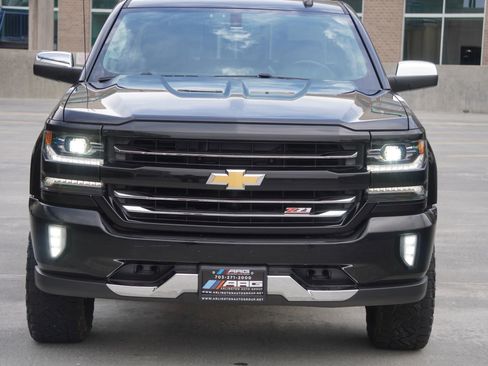 Used 2017 Chevrolet Silverado 1500 LTZ Z71 image 22