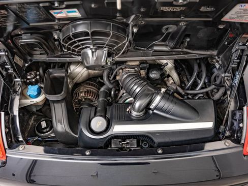 Used 2005 Porsche 911 Carrera S RWD image 43