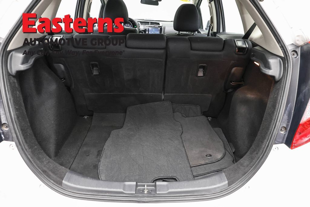 Used 2020 Honda Fit EX image 9