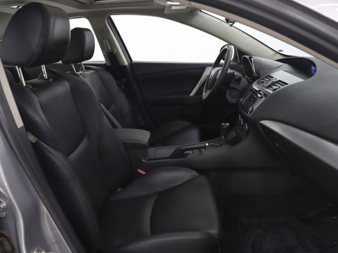 Used 2013 MAZDA MAZDA3 i Grand Touring image 11