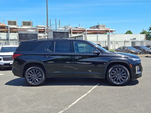 Used 2023 Chevrolet Traverse RS AWD/4WD image 8