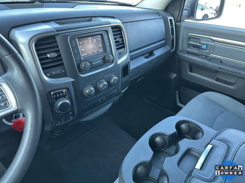 Used 2024 RAM 1500 Classic SLT AWD/4WD image 71