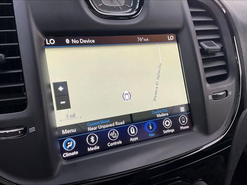 Used 2023 Chrysler 300 S image 31