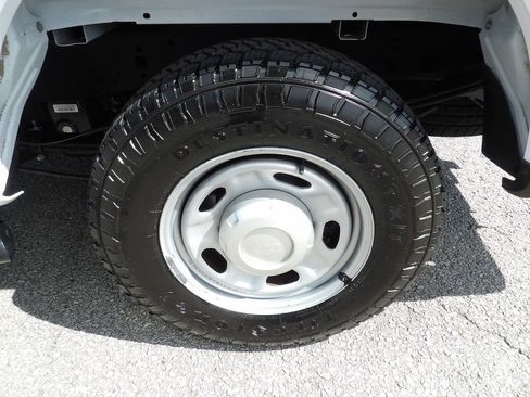 Used 2020 Ford F250 XL RWD image 65
