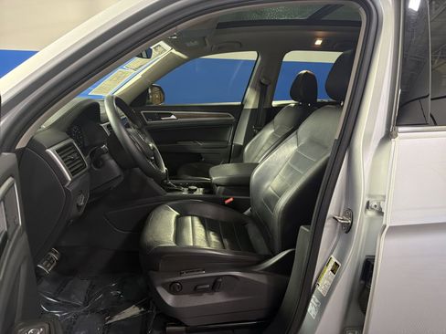 Used 2019 Volkswagen Atlas SEL Premium AWD/4WD image 26
