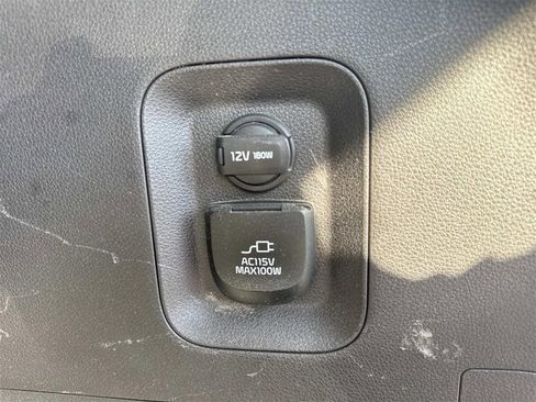 Certified 2022 Kia Carnival SX image 17