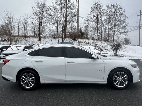 Used 2018 Chevrolet Malibu LT image 6