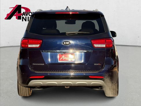 Used 2018 Kia Sedona SX Limited w/ SX Limited Prestige Package image 5