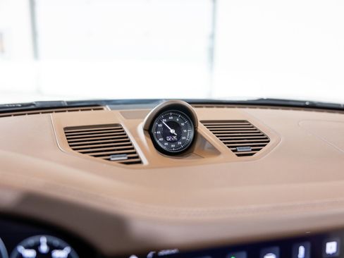 Used 2023 Porsche 911 Targa 4 GTS image 42