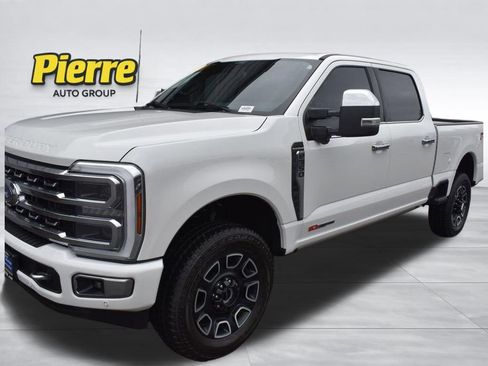 Used 2024 Ford F350 Platinum w/ FX4 Off-Road Package image 10
