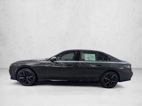 New 2026 BMW i7 eDrive50 w/ M Sport Package image 7