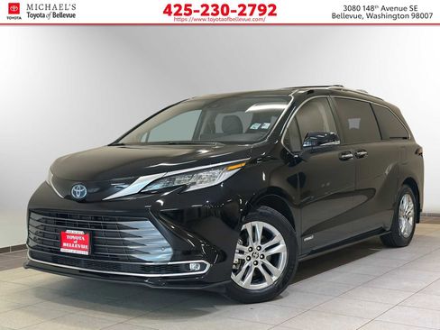 Certified 2021 Toyota Sienna Limited AWD/4WD image 1