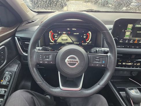 Certified 2021 Nissan Rogue Platinum AWD/4WD image 24