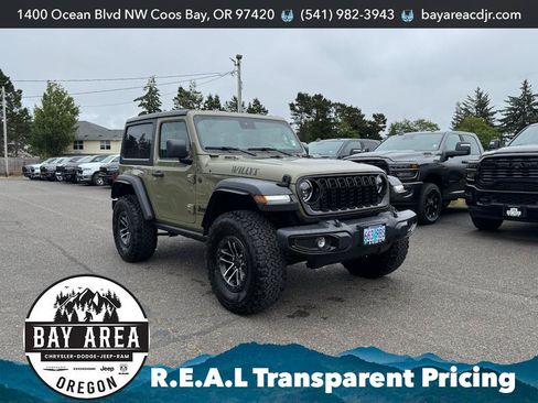 Used 2025 Jeep Wrangler Sport AWD/4WD image 3