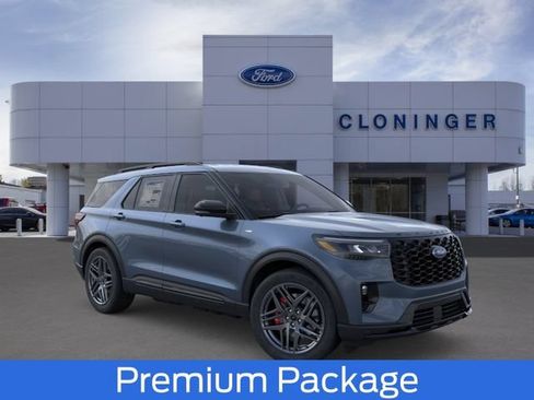 New 2026 Ford Explorer ST-Line w/ ST-Line Street Pack RWD image 7