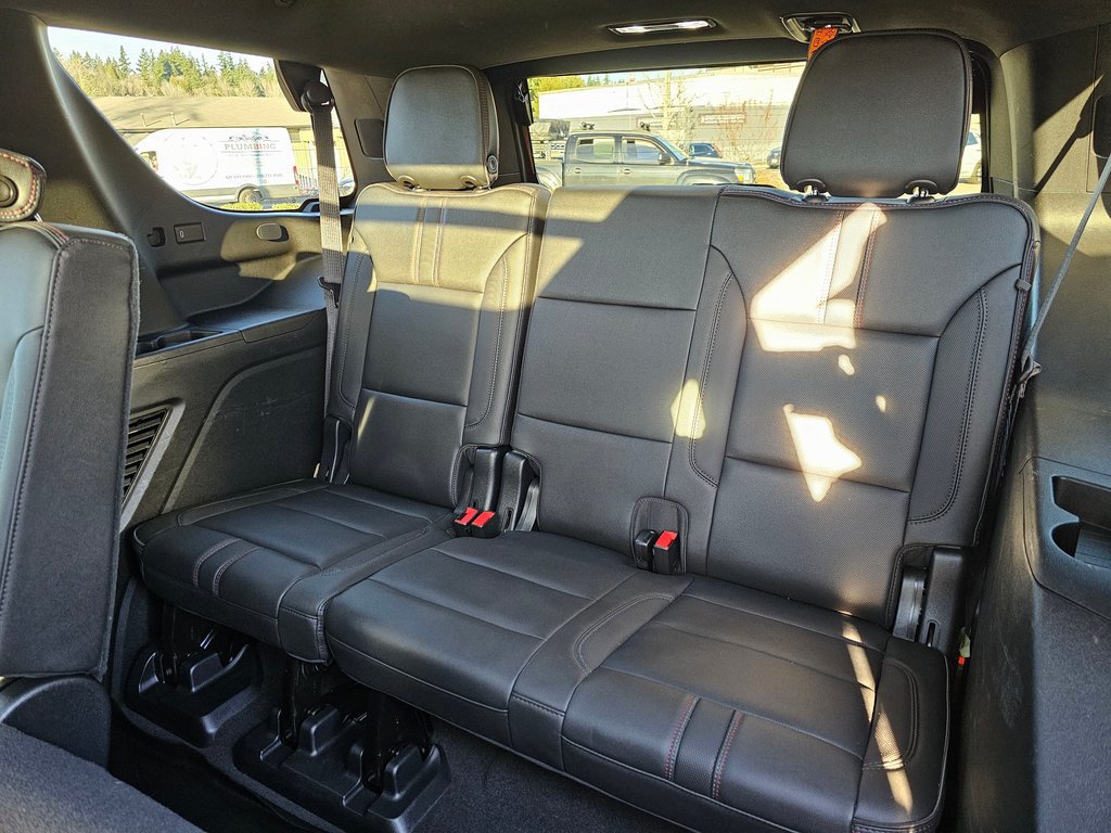 Used 2021 Chevrolet Tahoe RST AWD/4WD image 24