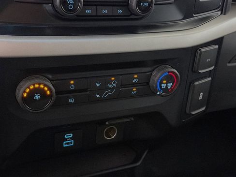 Used 2021 Ford F150 XL w/ Trailer Tow Package image 18