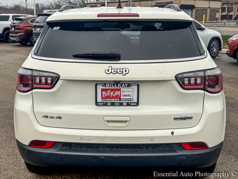 Used 2019 Jeep Compass Latitude w/ Popular Equipment Group image 6